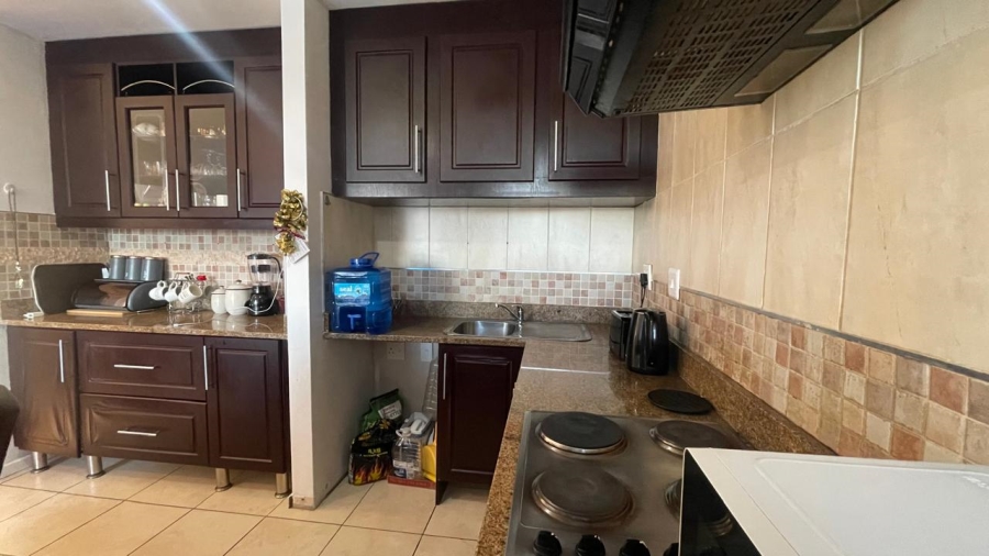 1 Bedroom Property for Sale in Beacon Bay Eastern Cape
